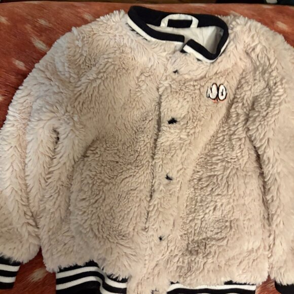 EUC Nununu Sherpa Tracksuit (18-24) - Picture 5 of 6